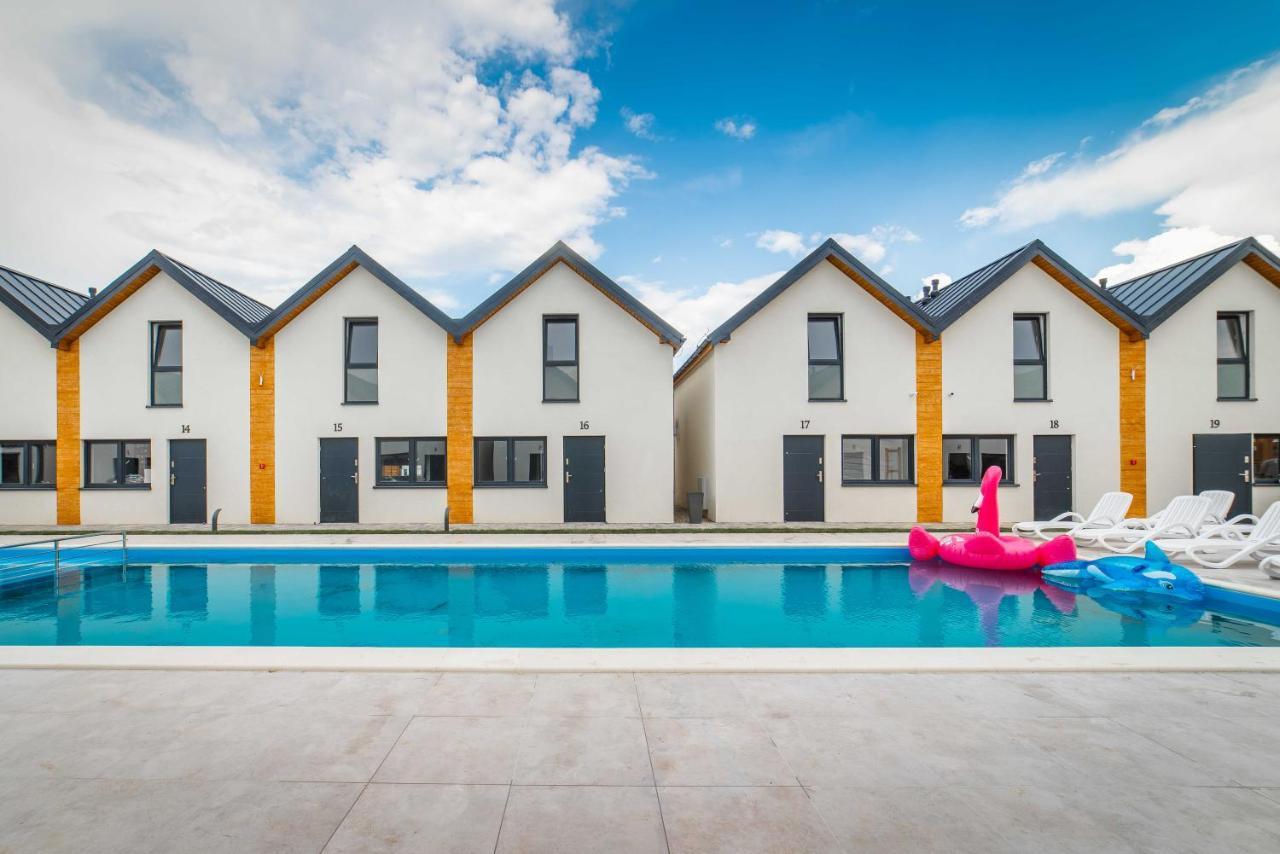 רבאל Amber Resort מראה חיצוני תמונה